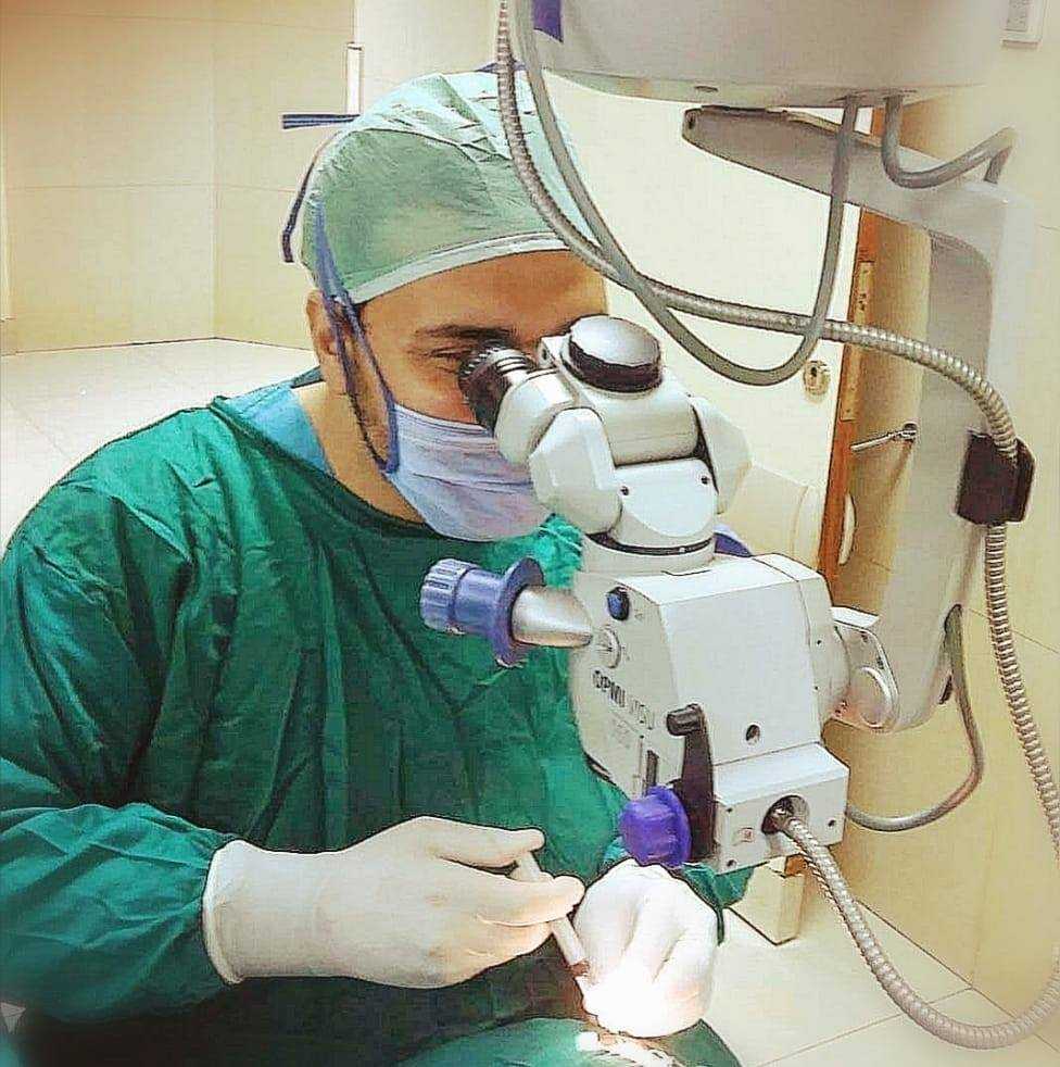 د/ محمد سعد نافع ....أخصائى طب وجراحة العين والعلاج بالليزر