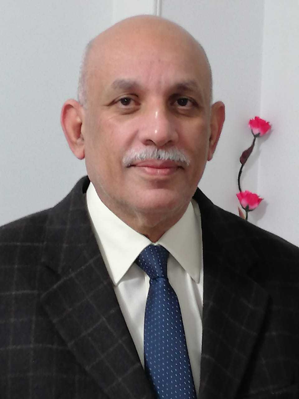 Dr. Saad Hakim